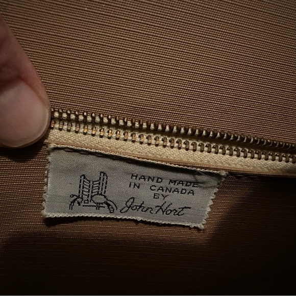 John Hort Vintage Clutch. The 2 buttons squeeze together to open it. - Picture 2 of 2